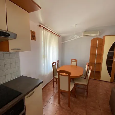 Apartman Vita Malinska Exterior foto